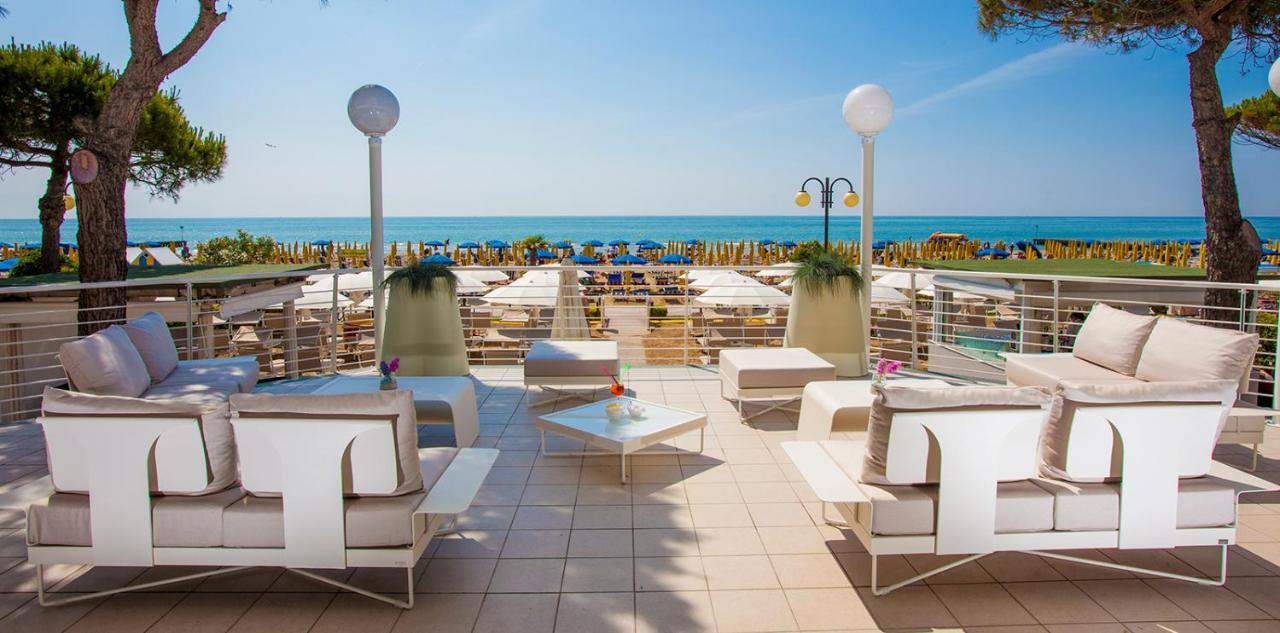 Hotel Carlton Τζεσόλο Λίντο Εξωτερικό φωτογραφία