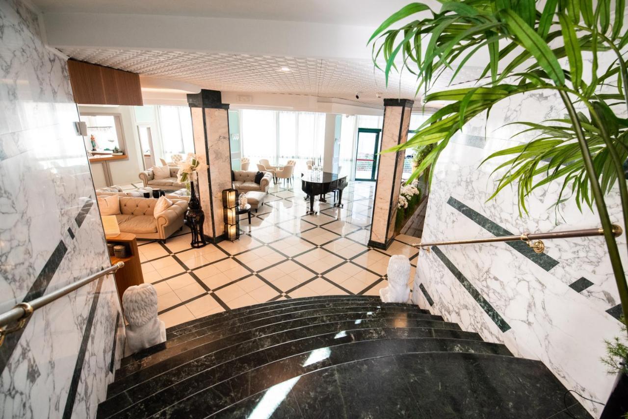Hotel Carlton Τζεσόλο Λίντο Εξωτερικό φωτογραφία