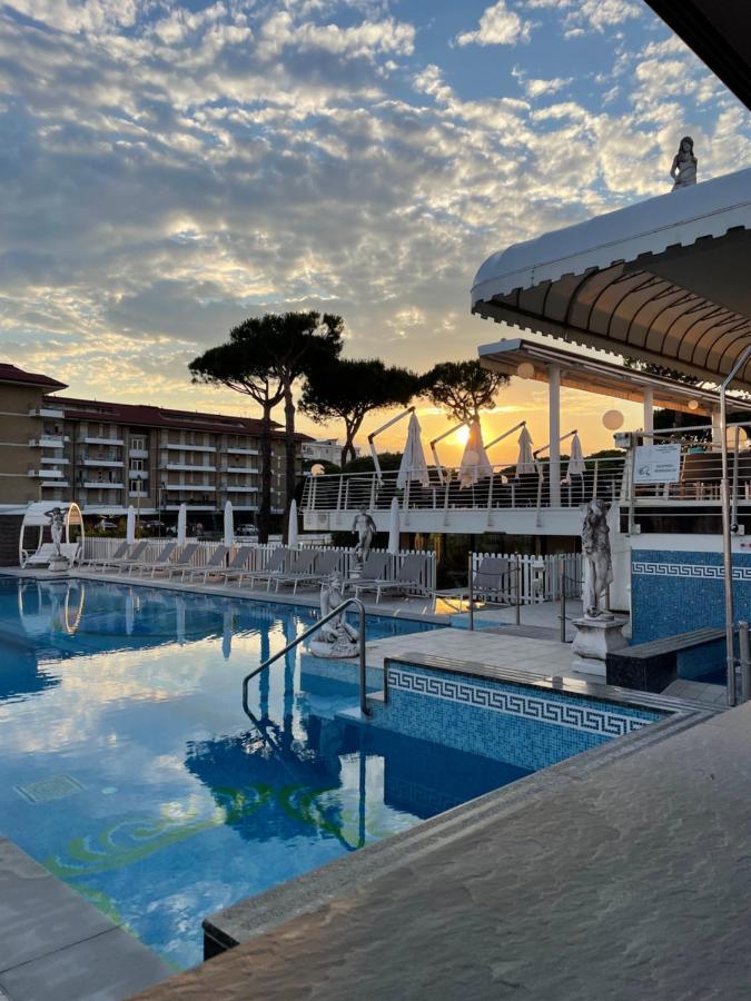 Hotel Carlton Τζεσόλο Λίντο Εξωτερικό φωτογραφία